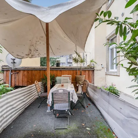 Max Hinterhaus