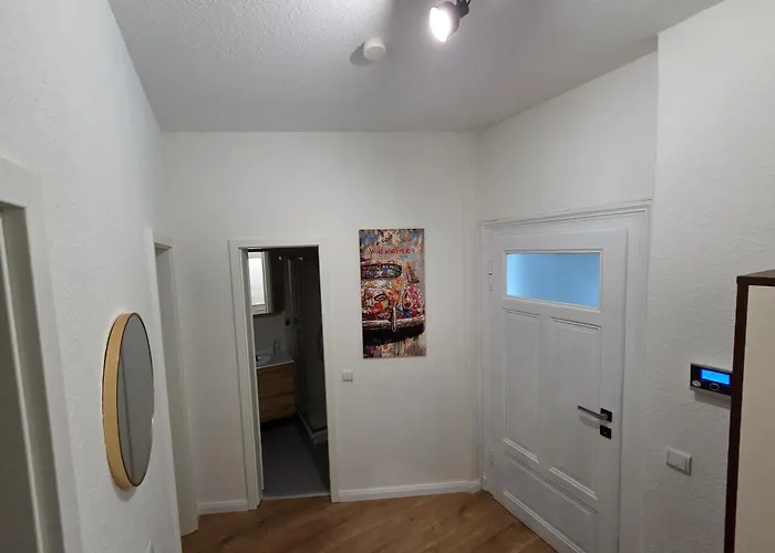 Nyaraló Max Hinterhaus *